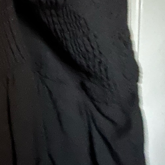 Cute boho style short dress has an elastic mid! - Picture 5 of 5